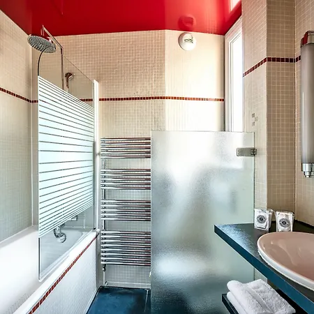 Etoile Park Hotel