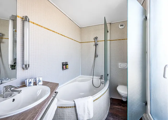 Hotel Etoile Park Paris