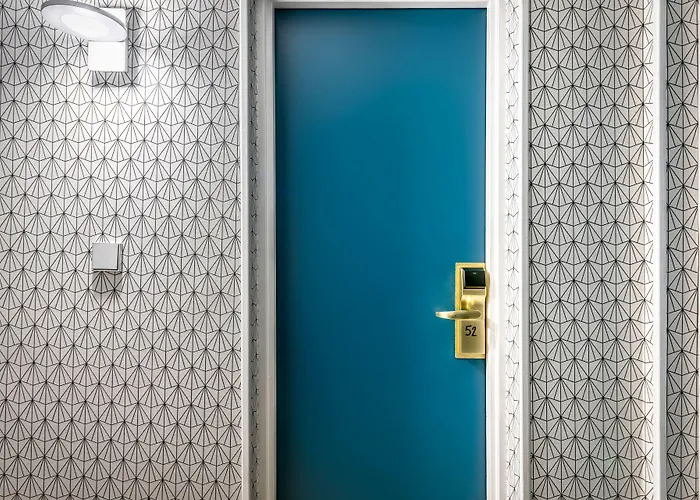 Hotel Etoile Park Paris