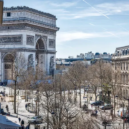 Etoile Park Hotel 3*