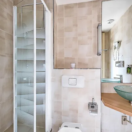 Etoile Park 3* Parigi